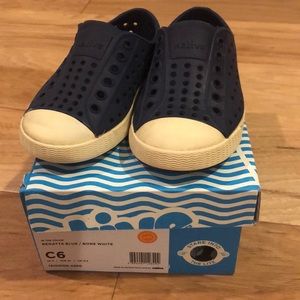 Native Jefferson C6 shoe